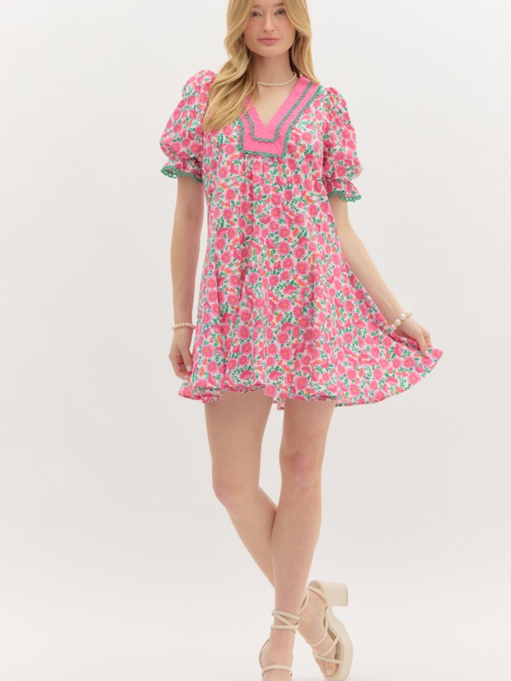 Floral pattern mini dress with ric rac on sleeve and neckline - Picture 2 of 2